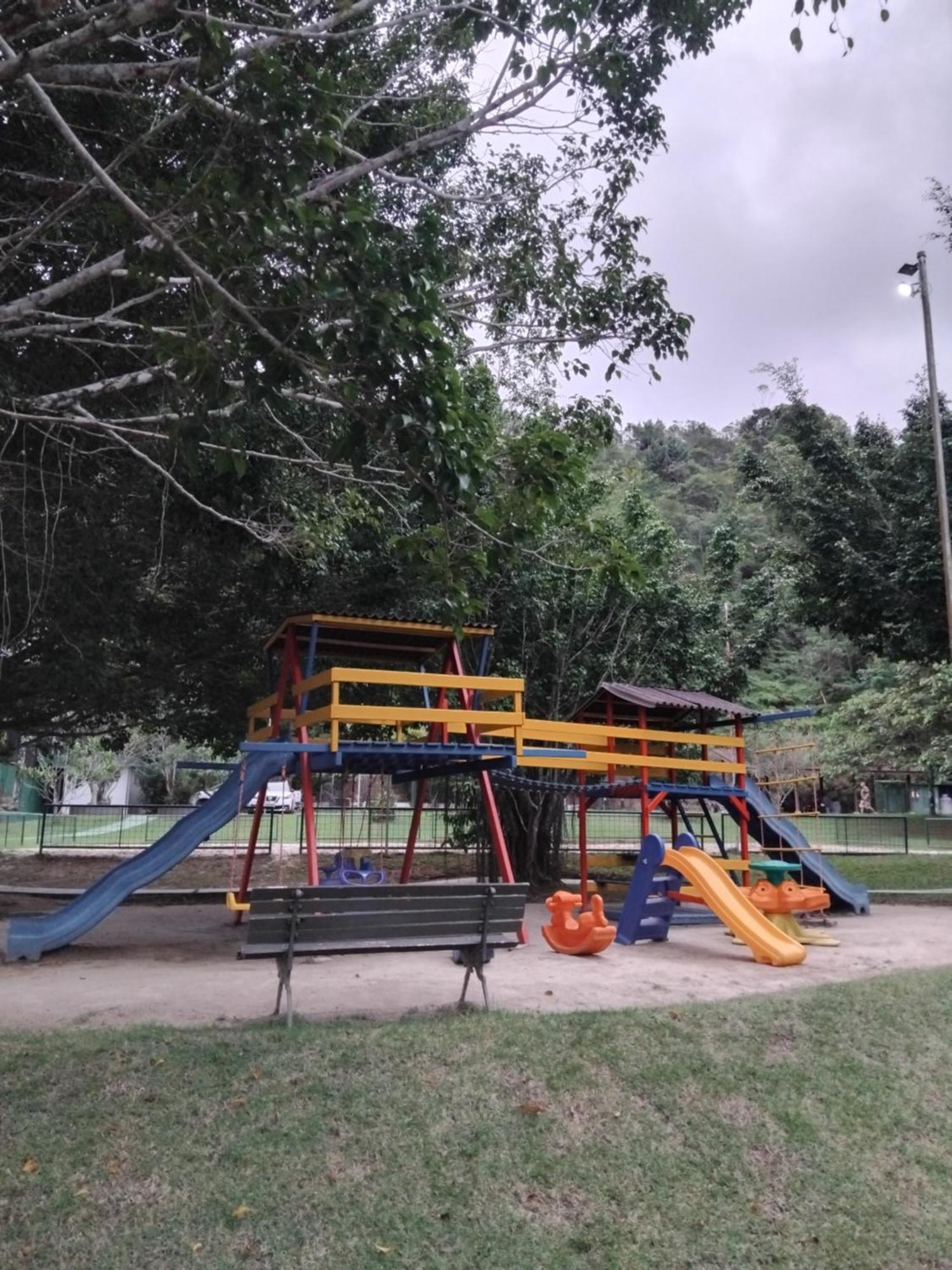 Ap Refugio Do Pirata Wembley Tenis Toninhas *